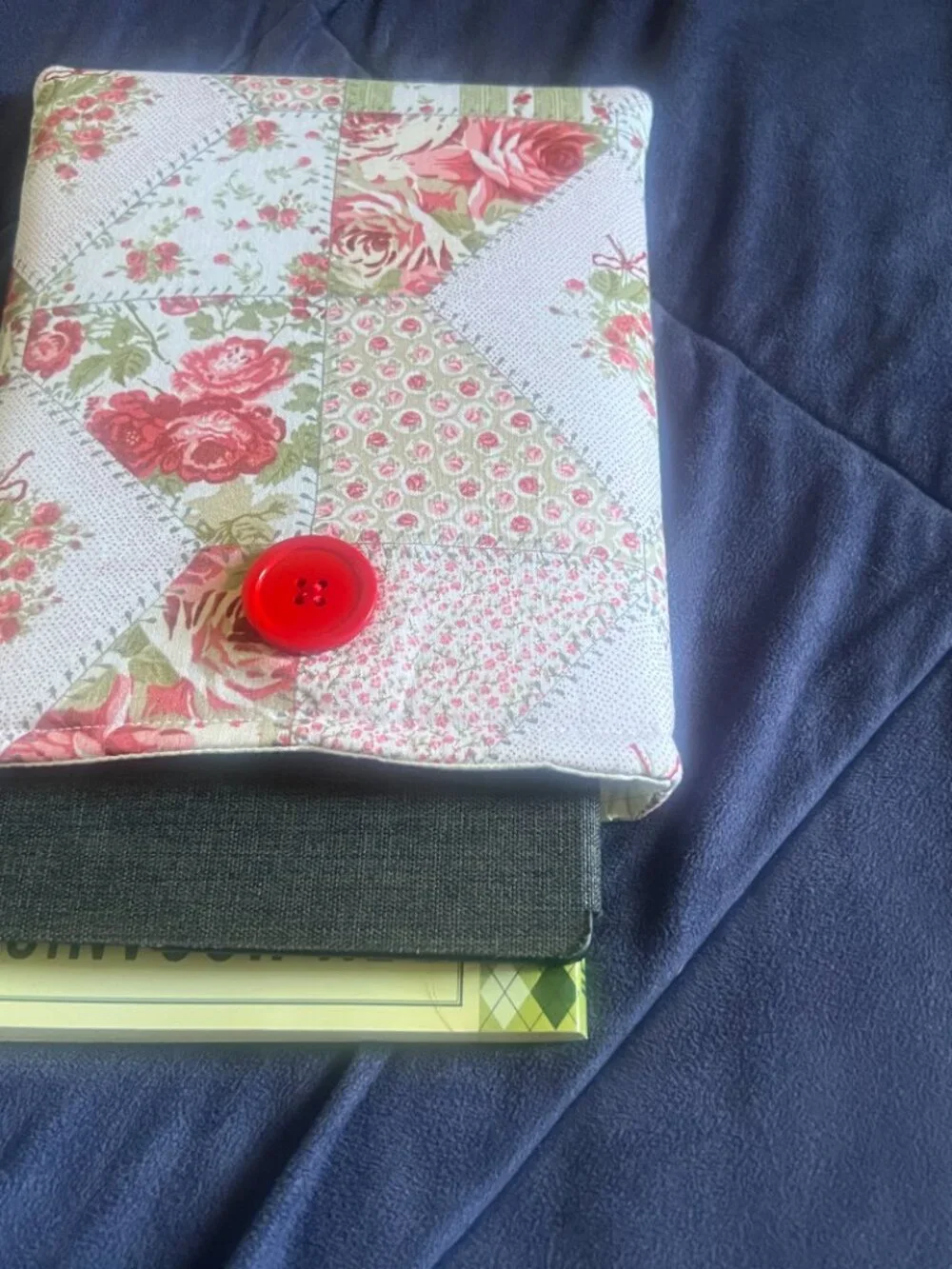 NWOT Kindle Paperwhite Pouch: Padded Handmade eReader Button Case, Book Sleeve